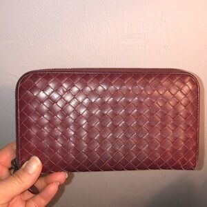 Bottega Veneta Intrecciato Brown Zip Wallet